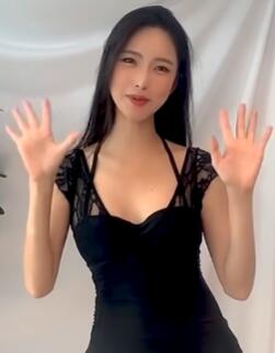 POV第一视角--靓妹试衣比基尼-top9