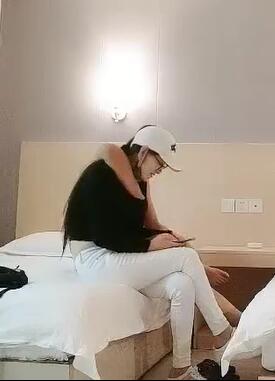 强子寻欢一女事二男05-26